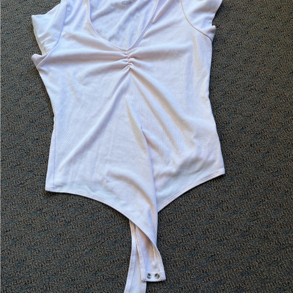 Women’s Light Pink Ribbed Bodysuit with V-Neck